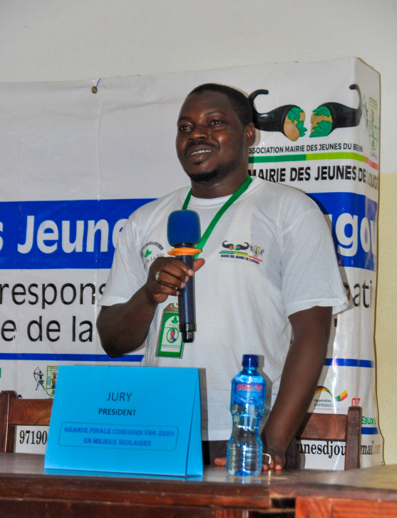 association humanitaire solidarité- association sens de la vie - sensibilisation sur les violences basées sur le genre - Djougou- bénin-2023